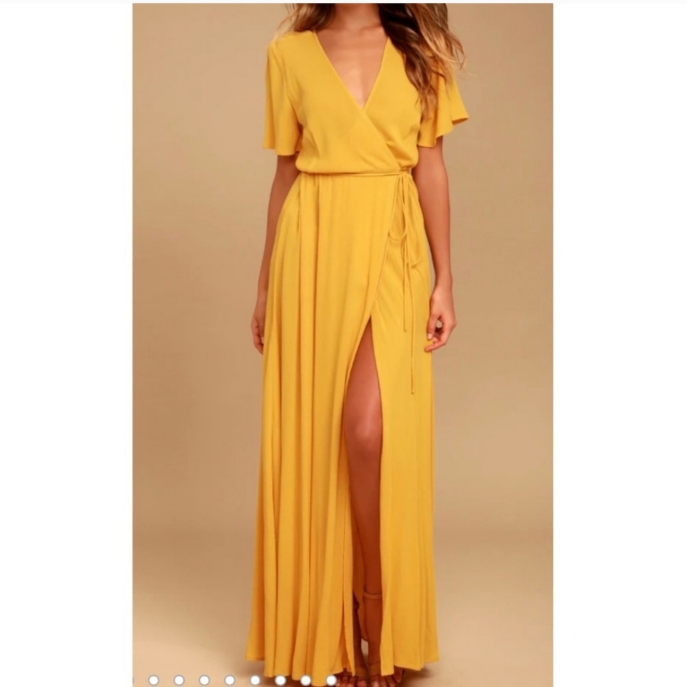 NWT Lulus Wrap Dress